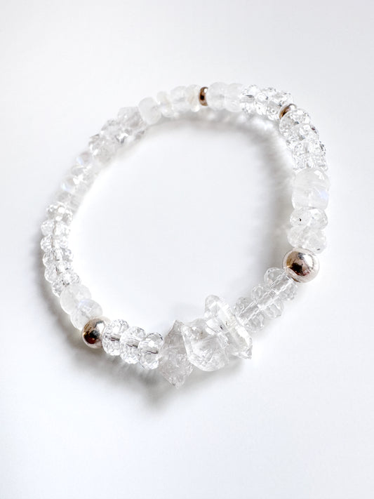 透明石英、月光石與赫基默鑽石