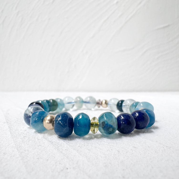 Calcédoine bleue, aigue-marine et agate