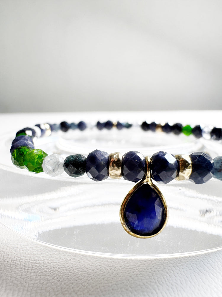 Sapphire, Kyanite and Diopside