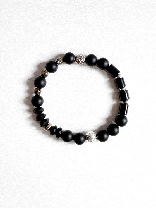 黑色金紅石石英