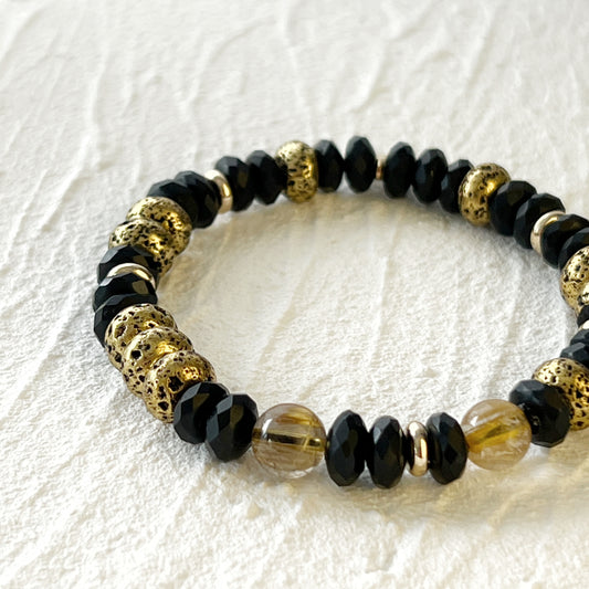 熔岩石、黑瑪瑙和金紅石石英