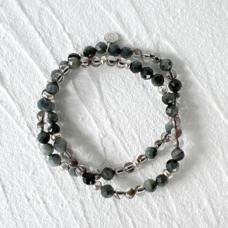 Quartz rutile noir, œil d'aigle