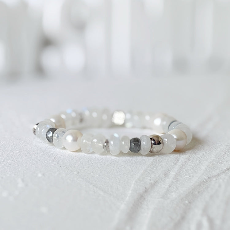 Moonstone, Labradorite and Pearl Bracelet