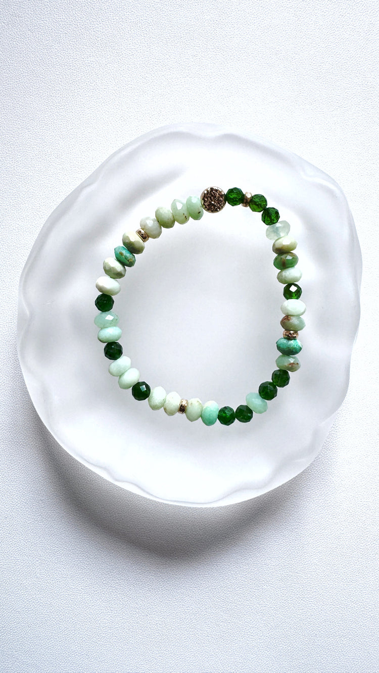 Chrysoprase and Diopside
